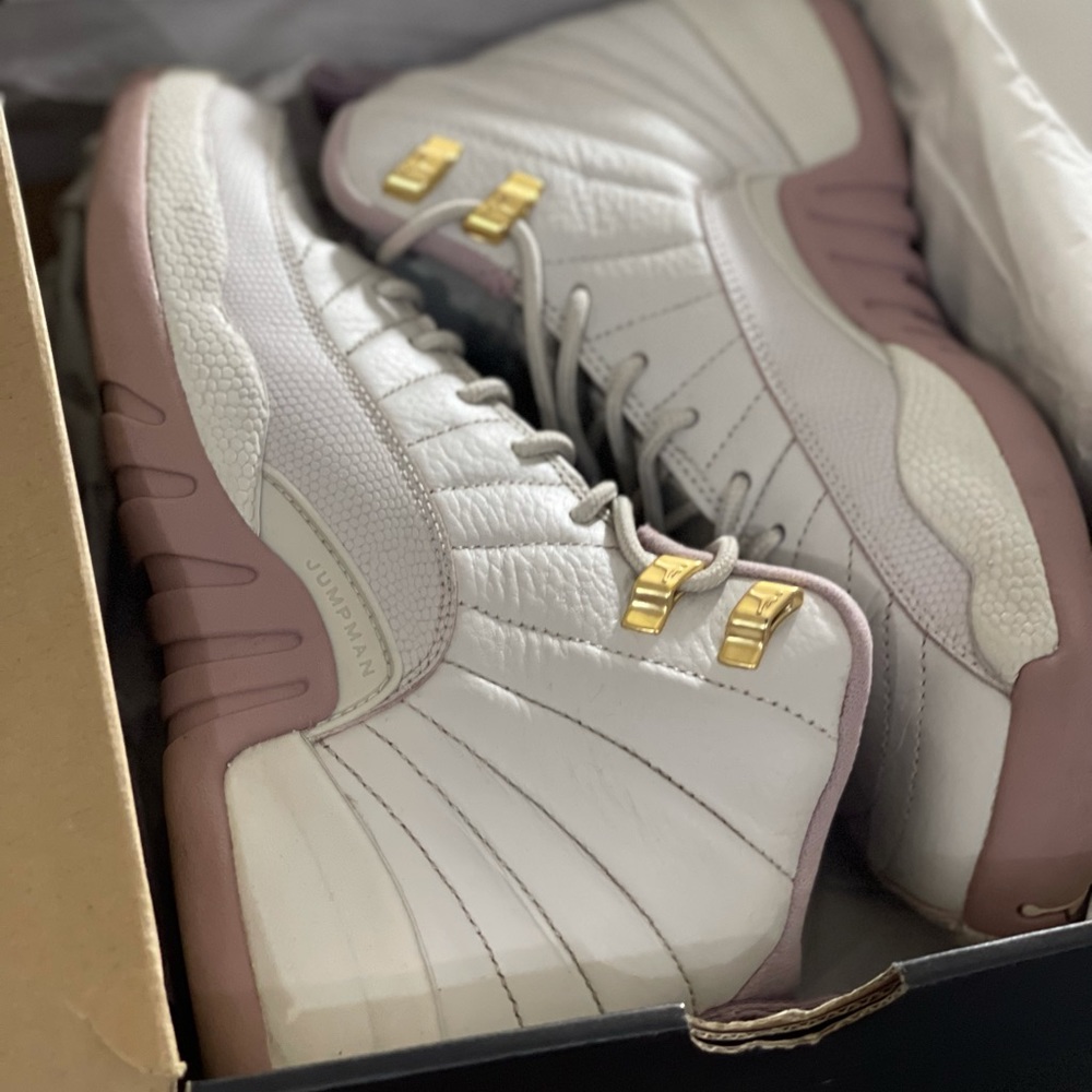 Jordan 12s